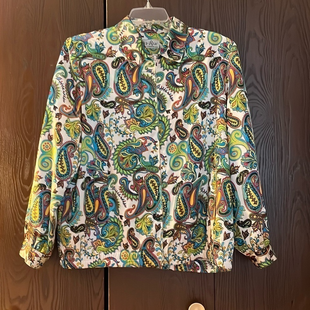 Vintage Da- Rue of California silky long sleeved jacket. Size XL
